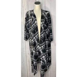 LuLaRoe Monochrome Patterned Swim Coverup